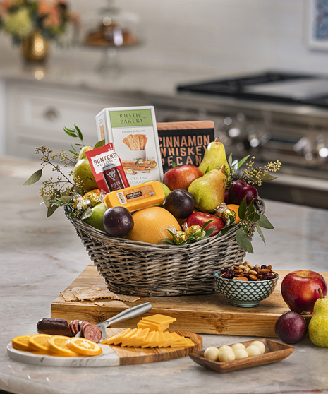 Orchard Fruit Basket & Gourmet Sampler