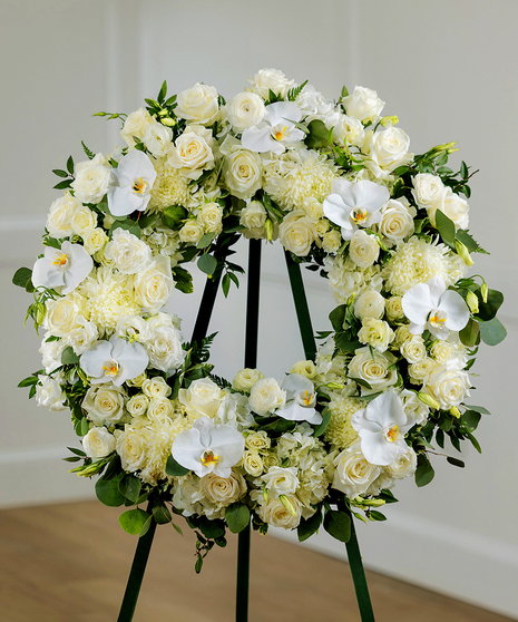 White Garden Sympathy Wreath - Luxury Collection