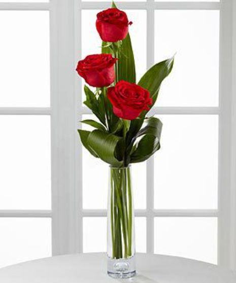 Deluxe Red Rose Budvase